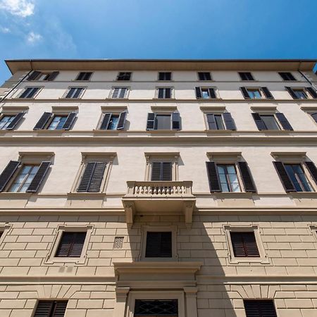 Dimora D'Azeglio With Private Patio Apartment Florence Exterior photo