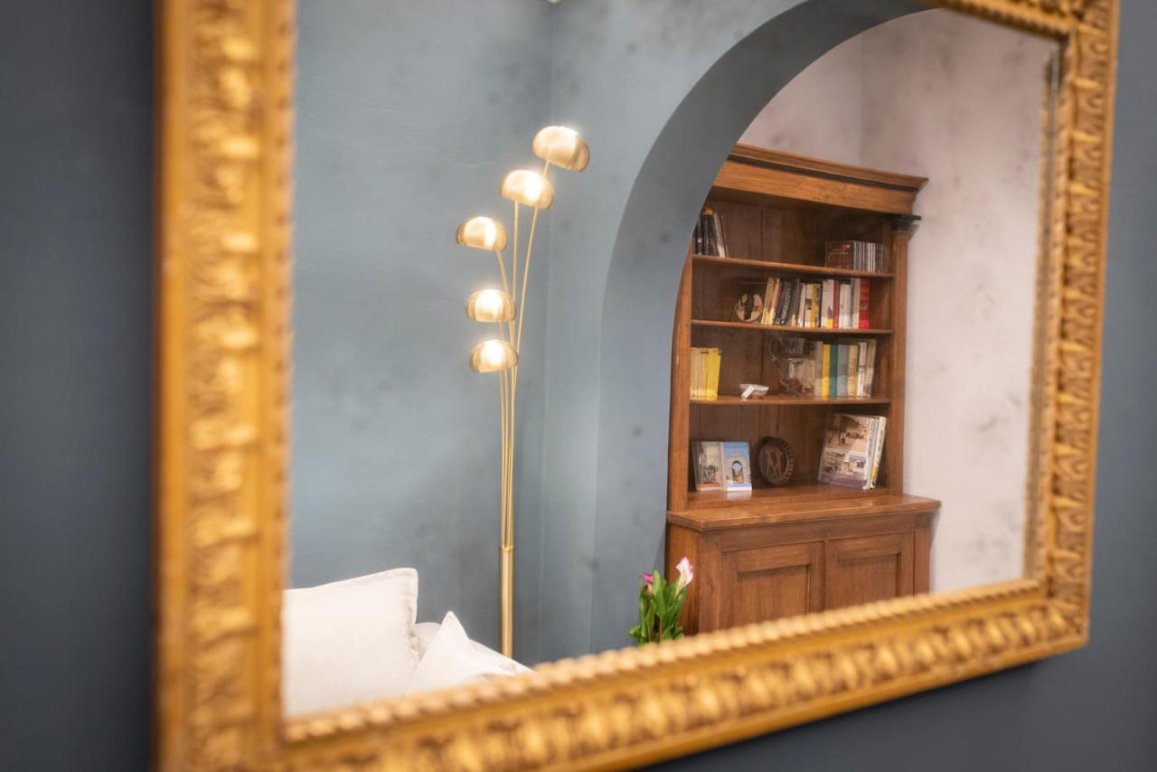 Dimora D'Azeglio With Private Patio Apartment Florence Exterior photo